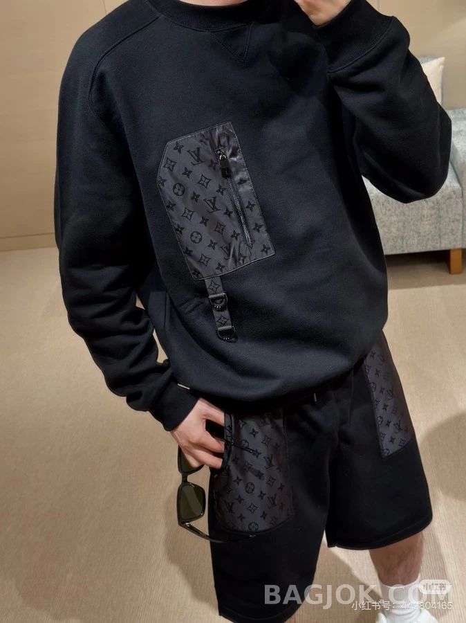 루이비통 루이비통 모노그램 포켓 맨투맨 상세 이미지