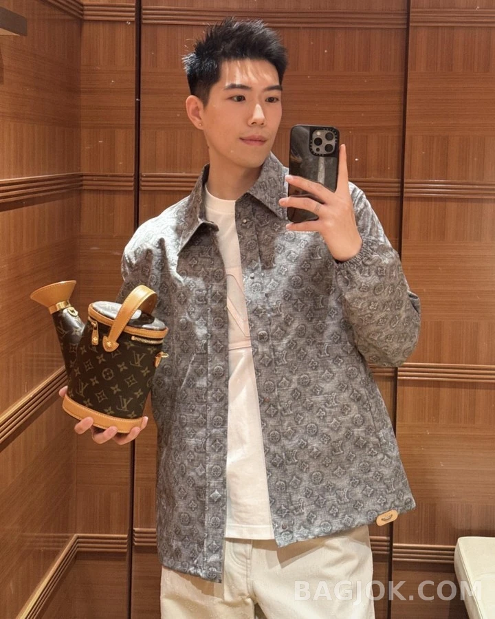 루이비통 루이비통 모노그램 프린트 재킷 상세 이미지