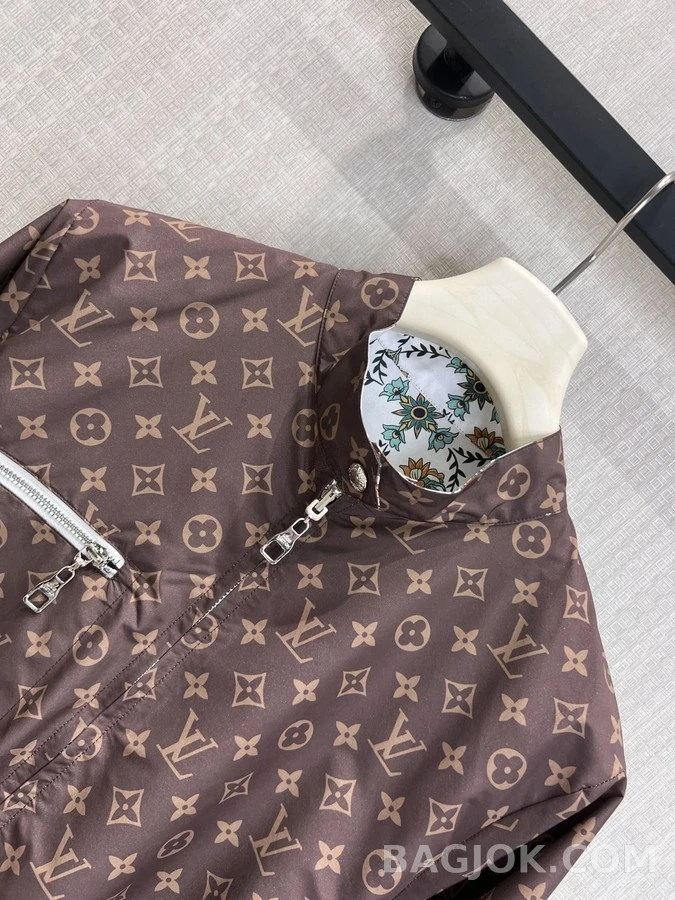 루이비통 루이비통 모노그램 플라워 리버서블 봄버 자켓 상세 이미지