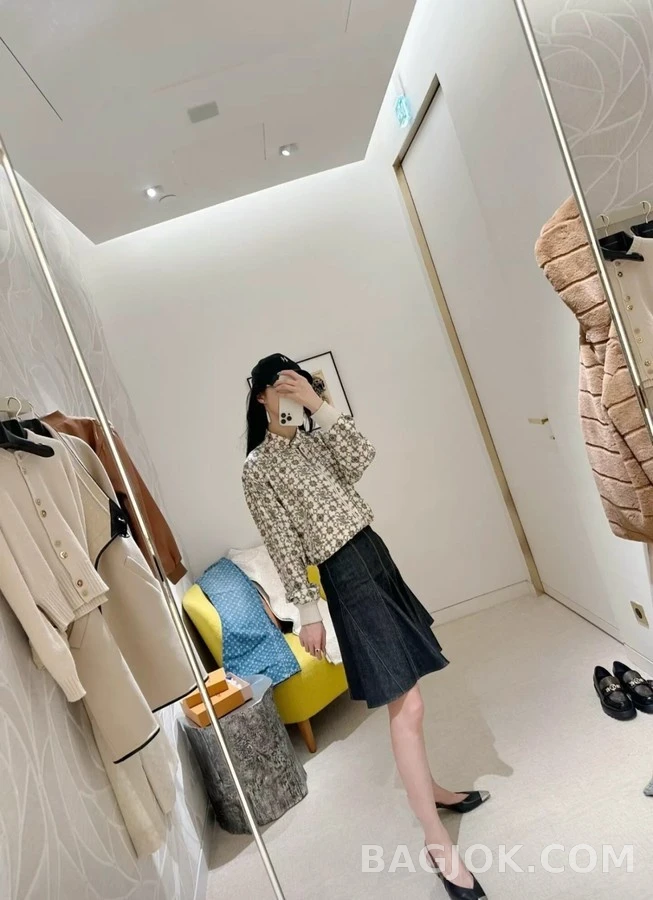 루이비통 루이비통 모노그램 플라워 리버서블 봄버 자켓 상세 이미지
