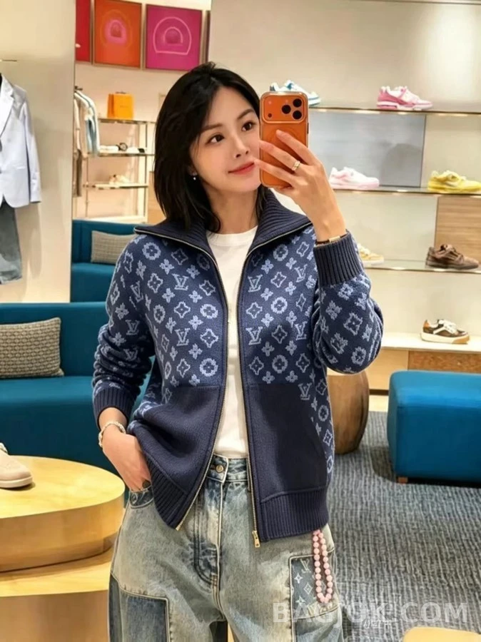 루이비통 루이비통 모노그램 하프넥 니트 집업 상세 이미지