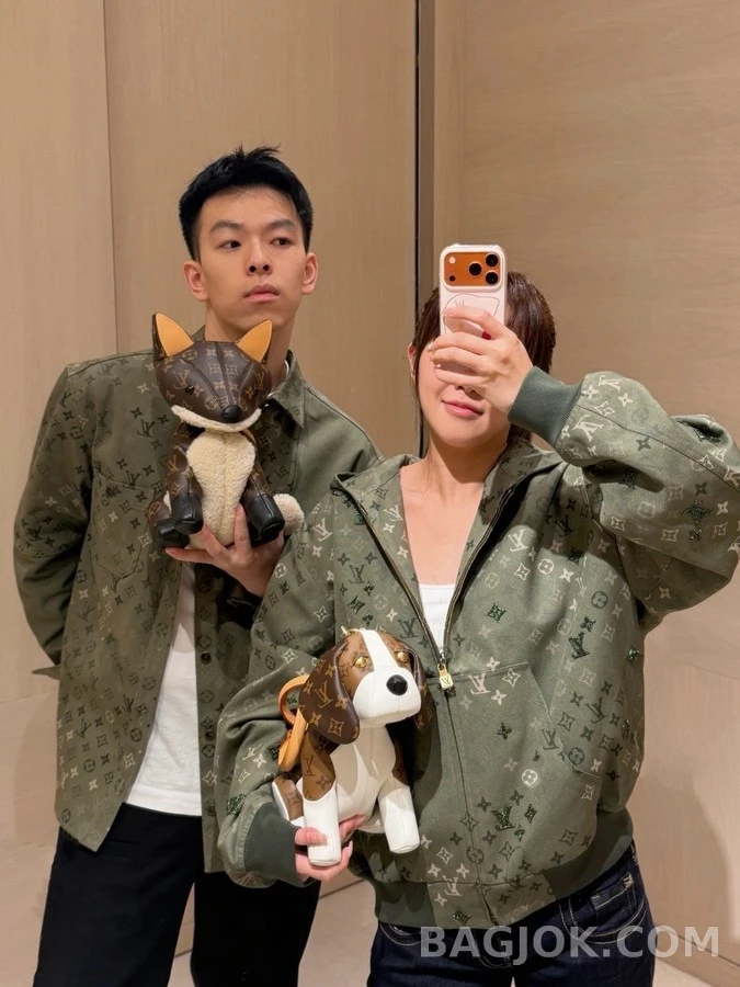 루이비통 루이비통 모노그램 후드 집업 자켓 상세 이미지