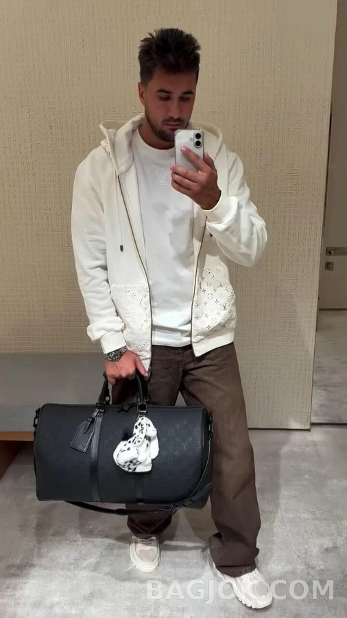 루이비통 루이비통 모노그램 후드집업 상세 이미지