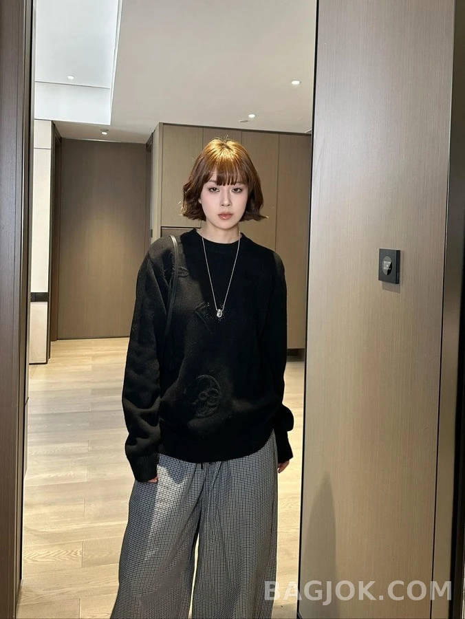 루이비통 루이비통 모노그램 镂空 니트 상세 이미지