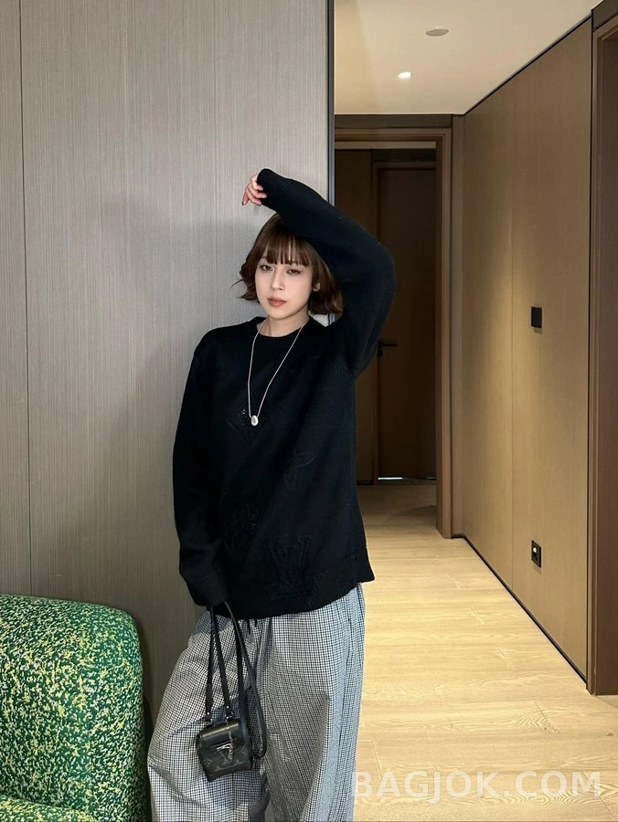 루이비통 루이비통 모노그램 镂空 니트 상세 이미지