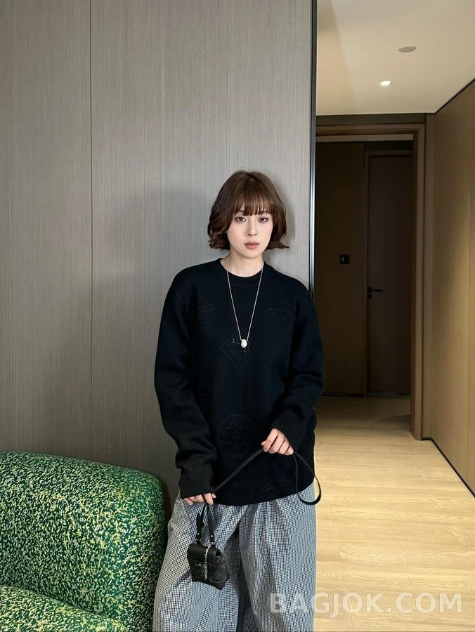 루이비통 루이비통 모노그램 镂空 니트 상세 이미지
