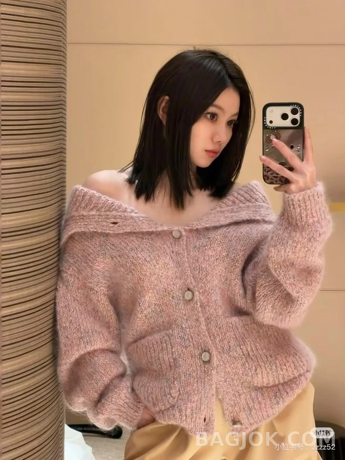 루이비통 루이비통 모헤어 레터링 패치 진주 버튼 자켓 상세 이미지