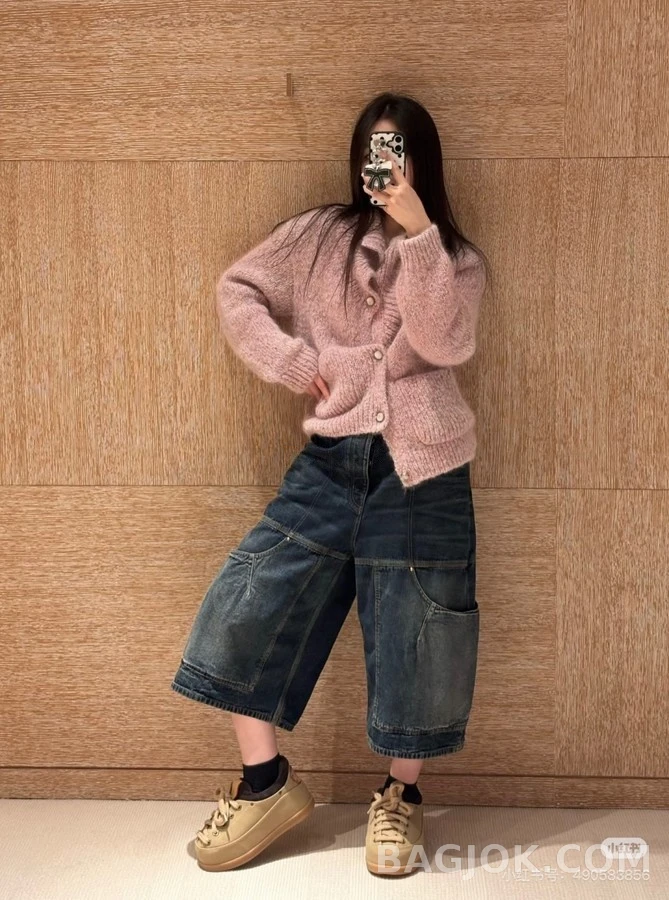루이비통 루이비통 모헤어 레터링 패치 진주 버튼 자켓 상세 이미지