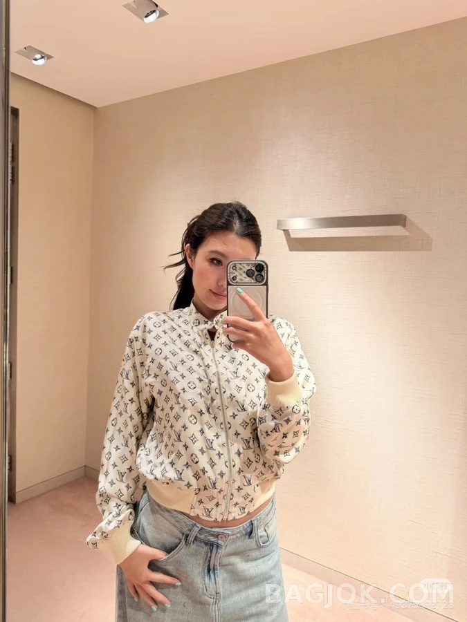루이비통 루이비통 벨트 패턴 실크 자켓 상세 이미지