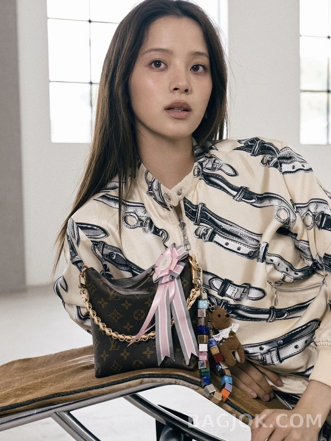 루이비통 루이비통 벨트 프린트 스탠드 칼라 양면 자켓 상세 이미지
