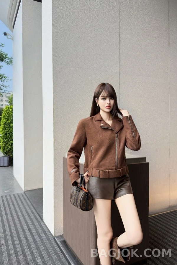 루이비통 루이비통 스웨이드 벨티드 바이커 자켓 상세 이미지