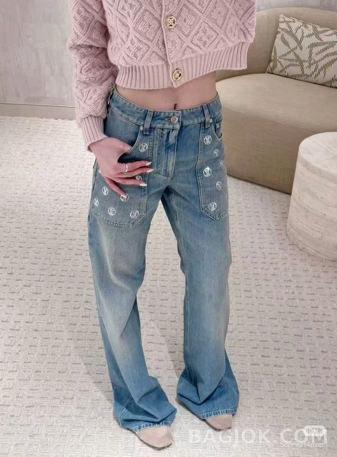 루이비통 루이비통 스팽글 로고 와이드 데님 팬츠 상세 이미지