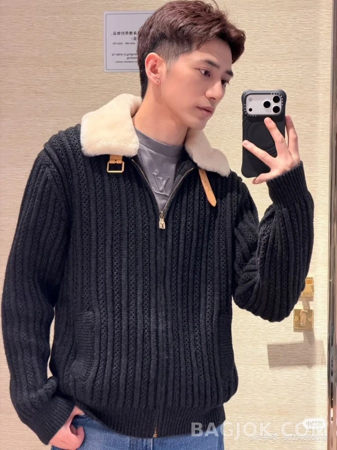 루이비통 루이비통 양털카라 캐시미어 니트 가디건 상세 이미지