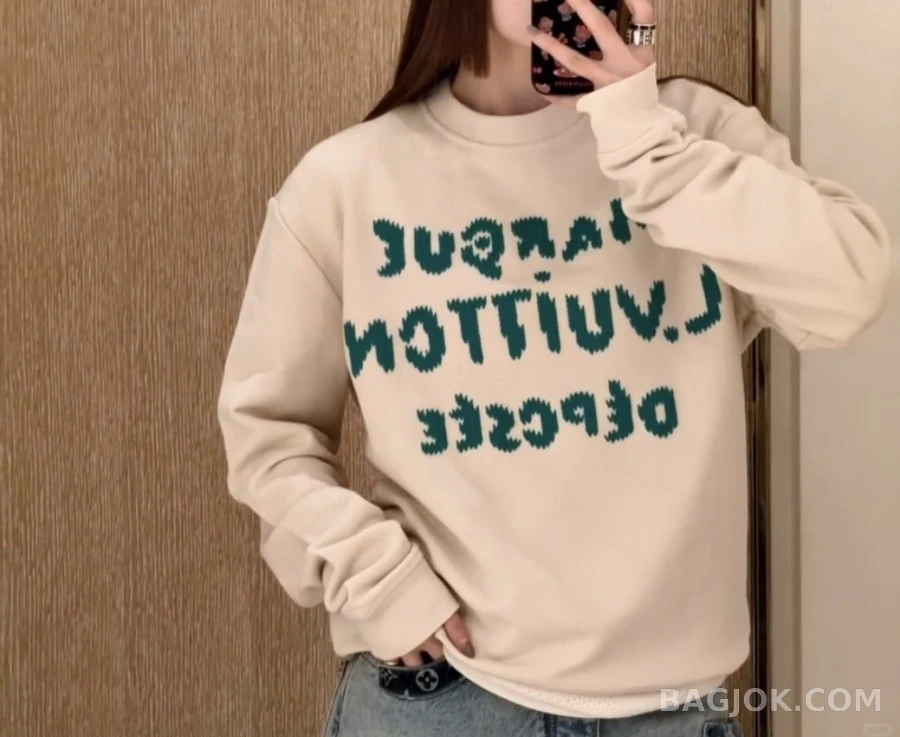 루이비통 루이비통 자수 레터링 맨투맨 상세 이미지