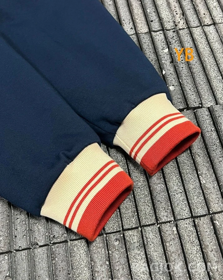 루이비통 루이비통 자수 로고 야구 자켓 상세 이미지