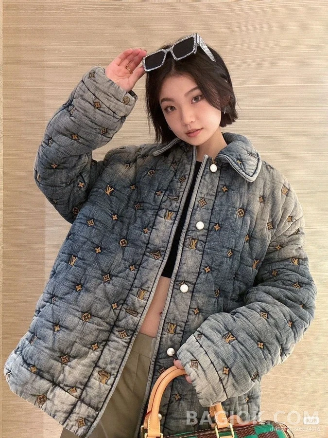 루이비통 루이비통 자수 워싱 데님 패딩 상세 이미지