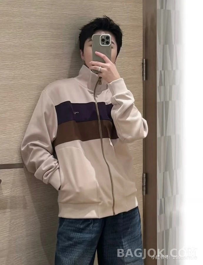 루이비통 루이비통 컬러블록 레터링 트랙 자켓 상세 이미지