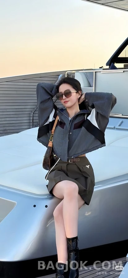 루이비통 루이비통 컬러블록 후드 재킷 상세 이미지