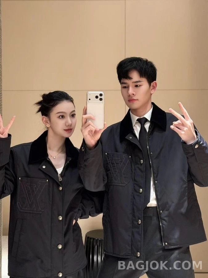 루이비통 루이비통 코듀로이 칼라 퀼팅 워크웨어 자켓 상세 이미지