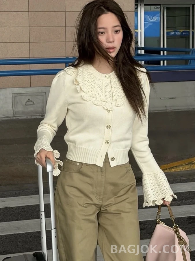 루이비통 루이비통 크로셰 러플 칼라 가디건 상세 이미지