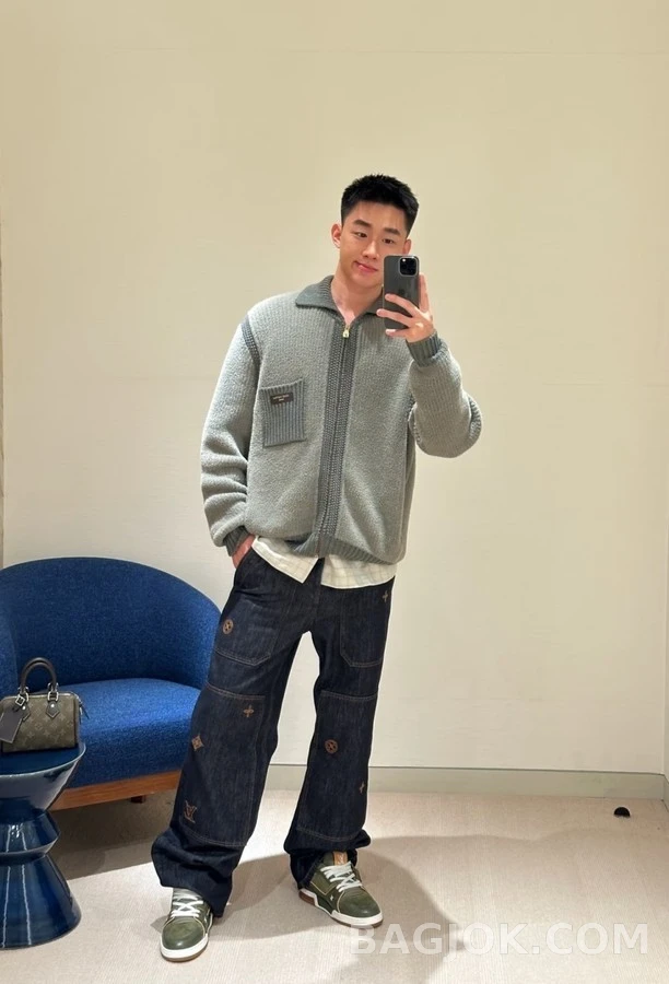 루이비통 루이비통 투톤 설닐 집업 셔츠 상세 이미지