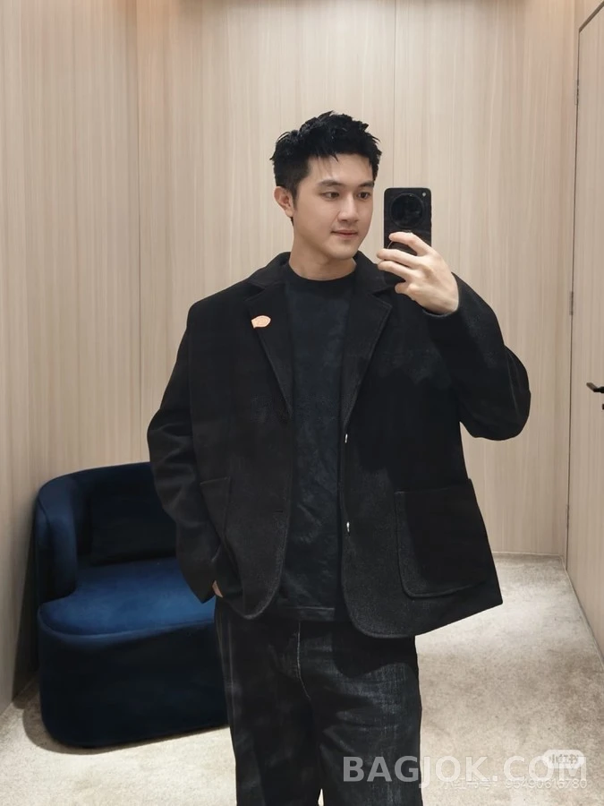 루이비통 루이비통 트렁크 울 블레이저 상세 이미지