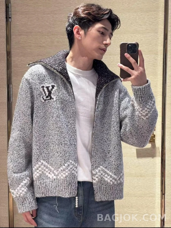 루이비통 루이비통 퍼렐 니고 낚시 자수 니트 집업 상세 이미지