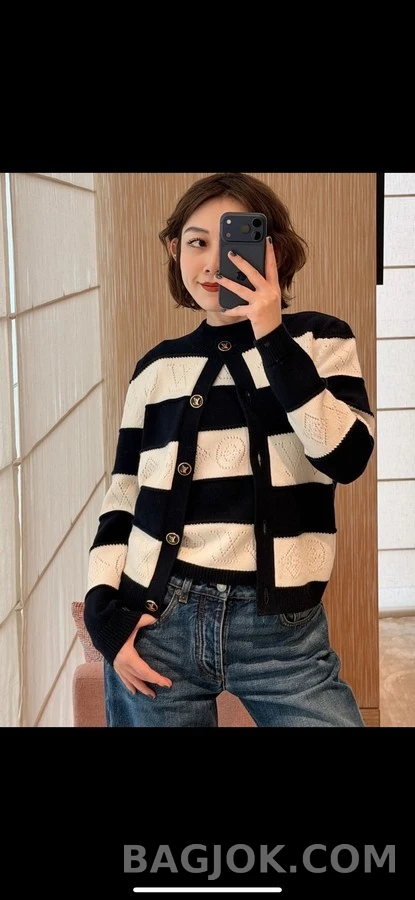 루이비통 루이비통 펀칭 모노그램 스트라이프 가디건 상세 이미지