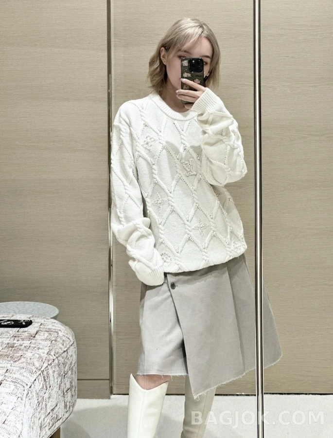 루이비통 루이비통 펄 디테일 니트 상세 이미지