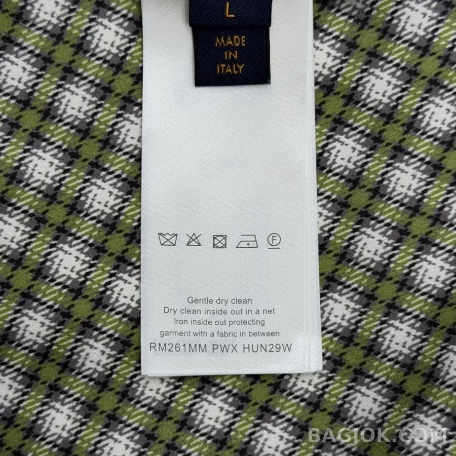 루이비통 루이비통 플래드 로고 긴팔 티셔츠 상세 이미지