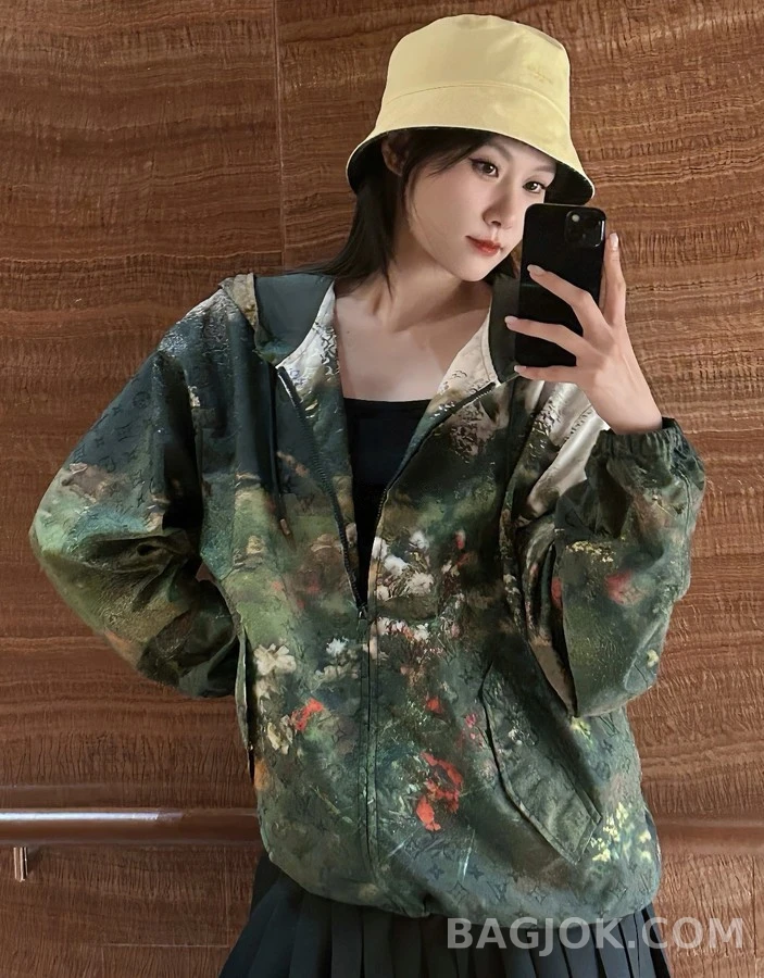 루이비통 루이비통 플로럴 프린트 후드 집업 상세 이미지