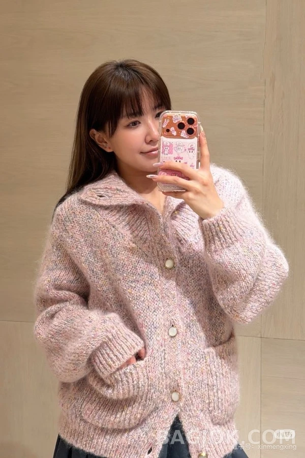 루이비통 루이비통 핑크 컬러 스티치 니트 가디건 상세 이미지
