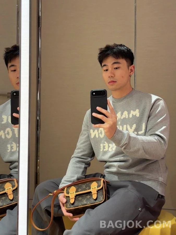 루이비통 루이비통 Marque L.Vuitton Déposée 자수 맨투맨 상세 이미지