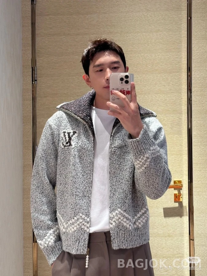 루이비통 루이비통 Nigo 낚시 니트 가디건 상세 이미지