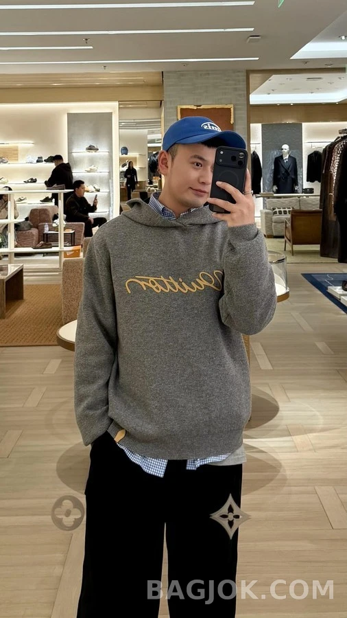 루이비통 루이비통 Vuitton 레더 레터링 후드 상세 이미지
