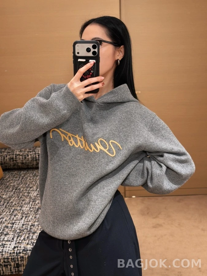 루이비통 루이비통 Vuitton 레더 레터링 후드 상세 이미지
