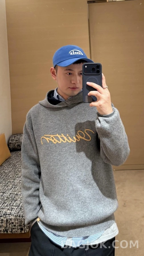 루이비통 루이비통 Vuitton 레더 레터링 후드 상세 이미지