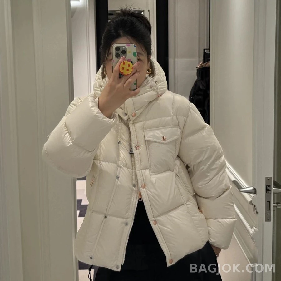 몽클레어 몽클레어 구스 다운 패딩 상세 이미지
