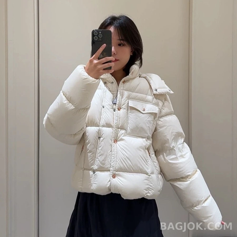 몽클레어 몽클레어 구스 다운 패딩 상세 이미지