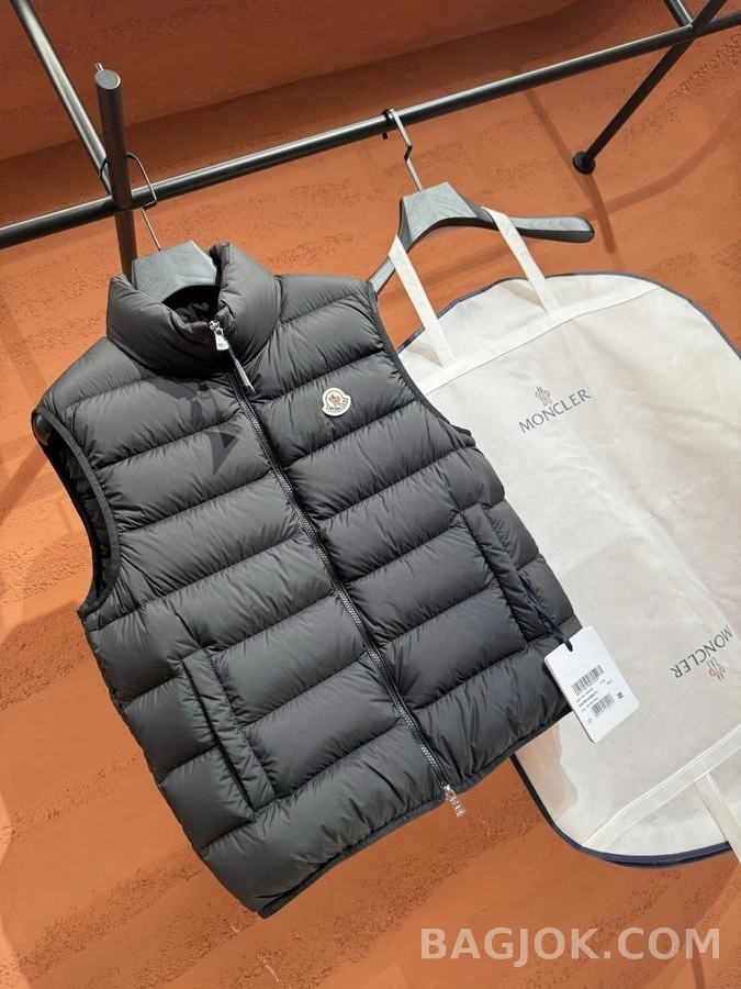 몽클레어 몽클레어 다운 조끼 상세 이미지