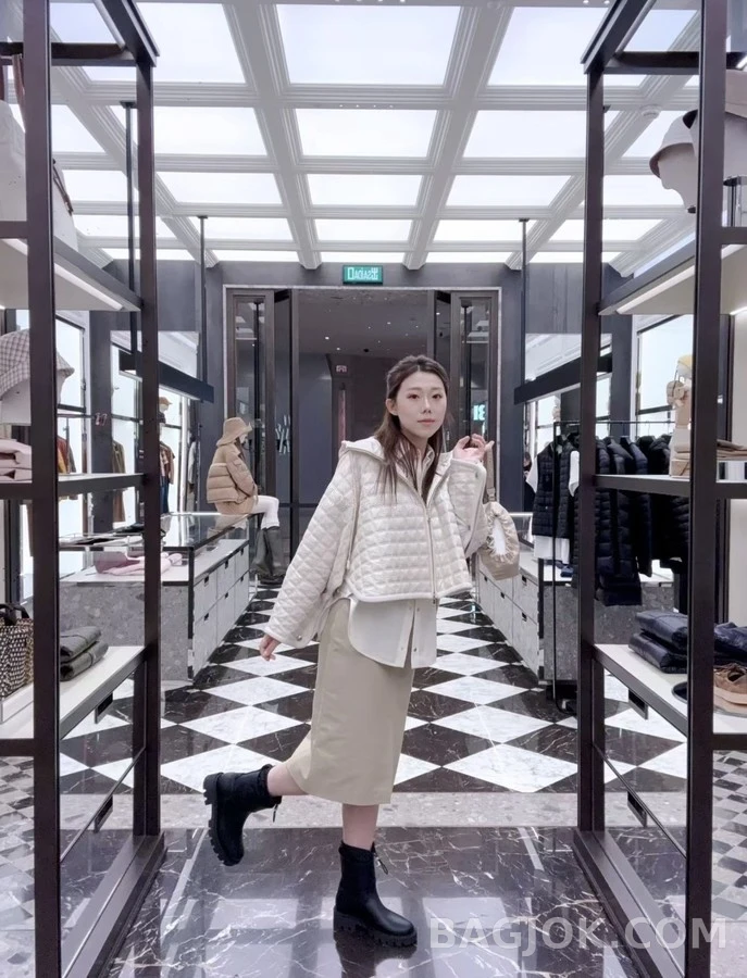 몽클레어 몽클레어 다이아 퀼팅 후드 패딩 상세 이미지