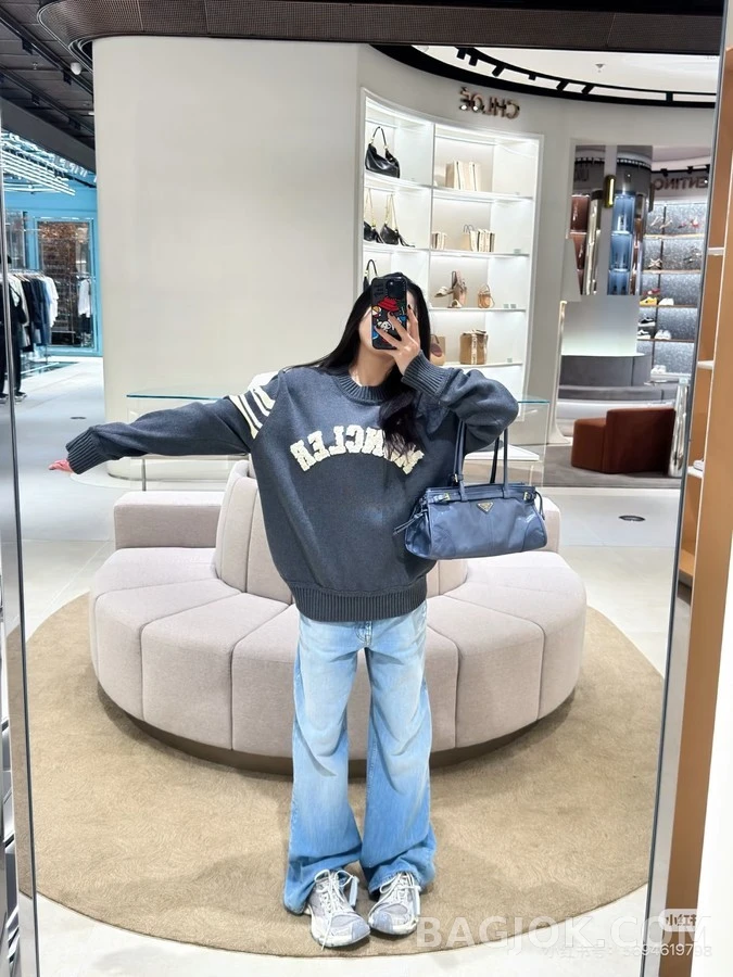 몽클레어 몽클레어 로고 레터링 스트라이프 니트 상세 이미지