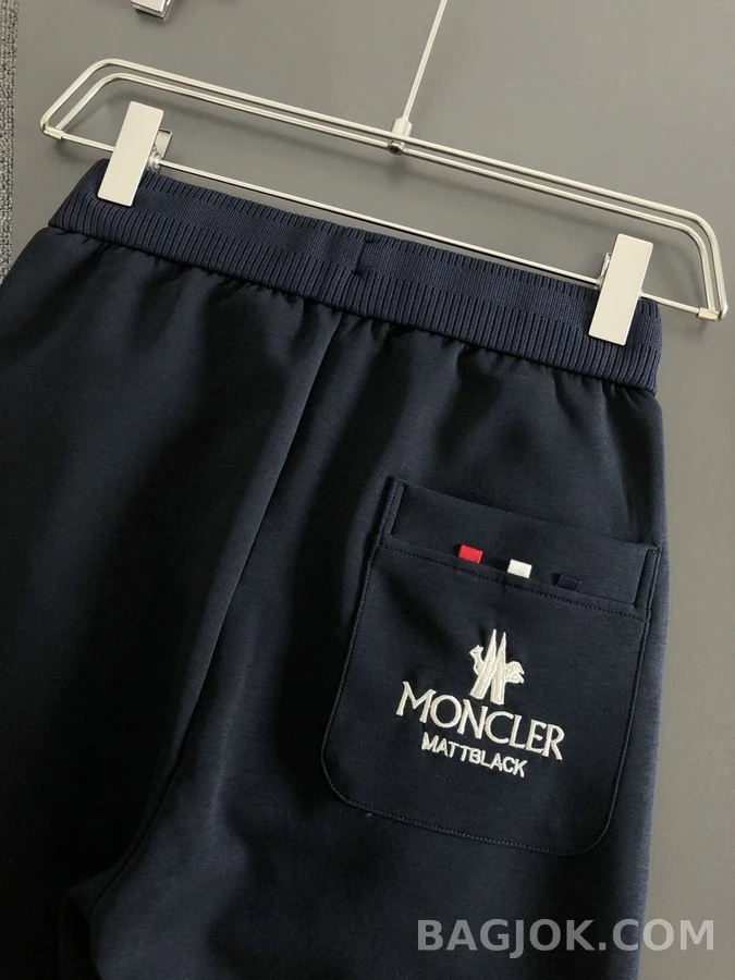 몽클레어 몽클레어 로고 밴딩 트레이닝 팬츠 상세 이미지