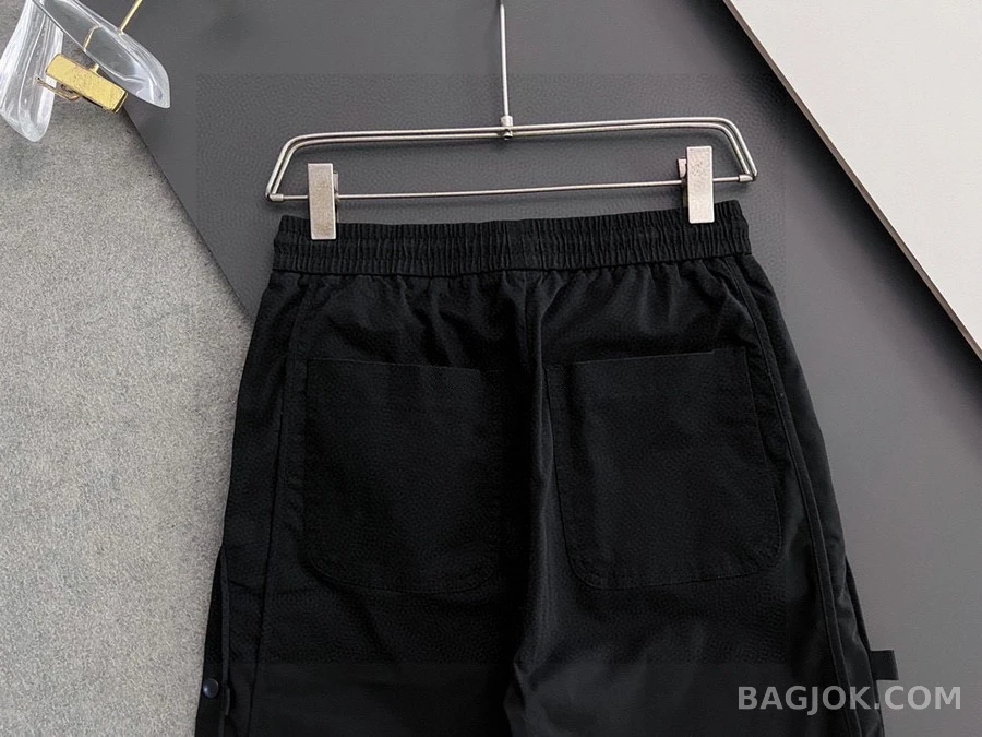 몽클레어 몽클레어 로고 패치 드로스트링 조거 팬츠 상세 이미지