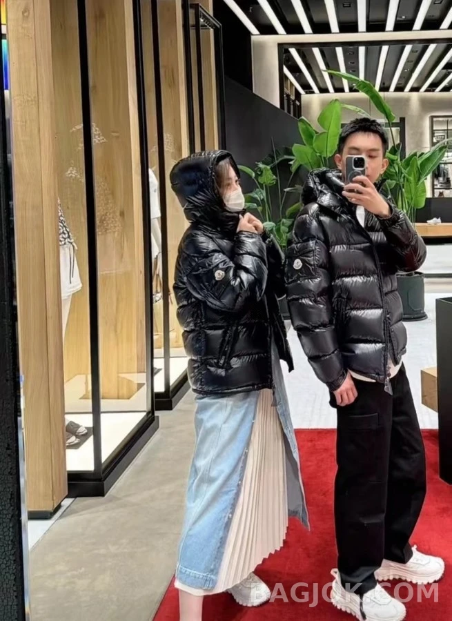 몽클레어 몽클레어 마야 후드 숏 패딩 상세 이미지