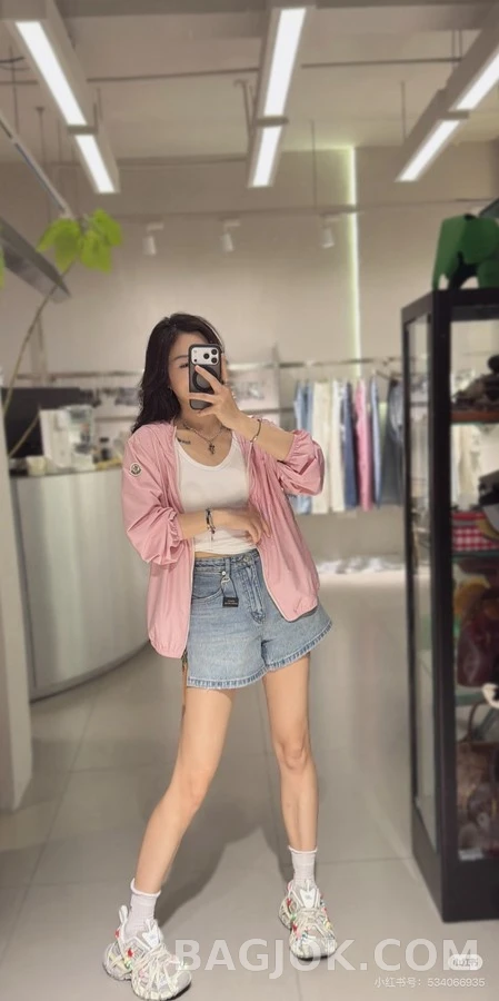 몽클레어 몽클레어 벚꽃 후드 자켓 상세 이미지