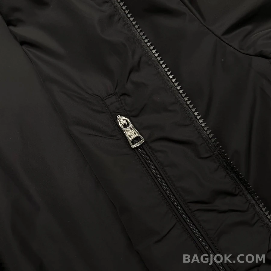 몽클레어 몽클레어 스탠드넥 나일론 자켓 상세 이미지