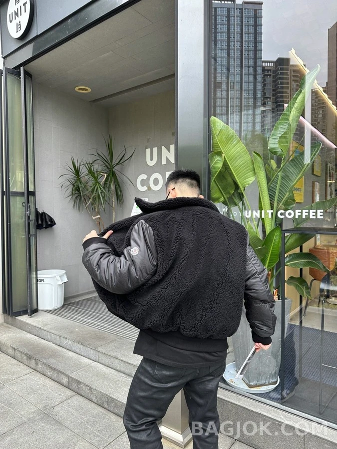 몽클레어 몽클레어 테디 퍼 칼라 양면 항공 패딩 상세 이미지