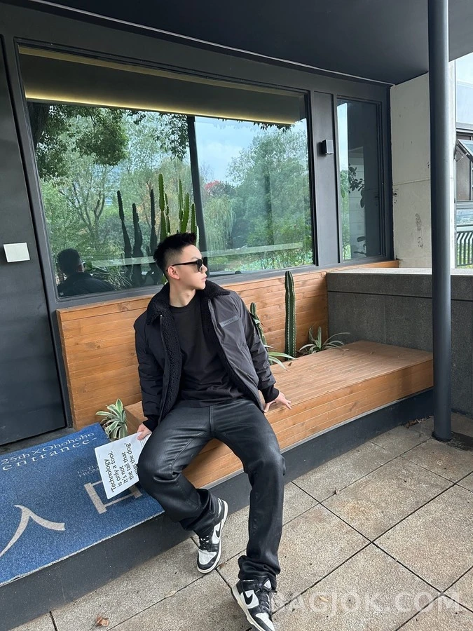 몽클레어 몽클레어 테디 퍼 칼라 양면 항공 패딩 상세 이미지