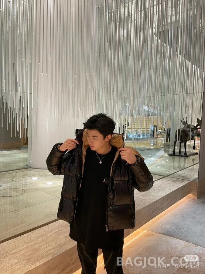 몽클레어 몽클레어 파라나 후드 패딩 상세 이미지